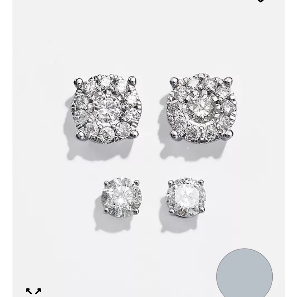 Elegant Silver Stud Earrings Set